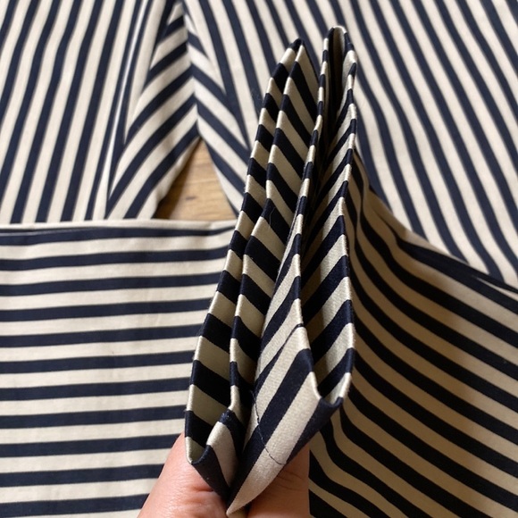 Laurèl Stripped Trouser Pants - Picture 8 of 11